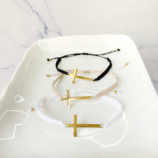 Pulsera Cruz Tejida