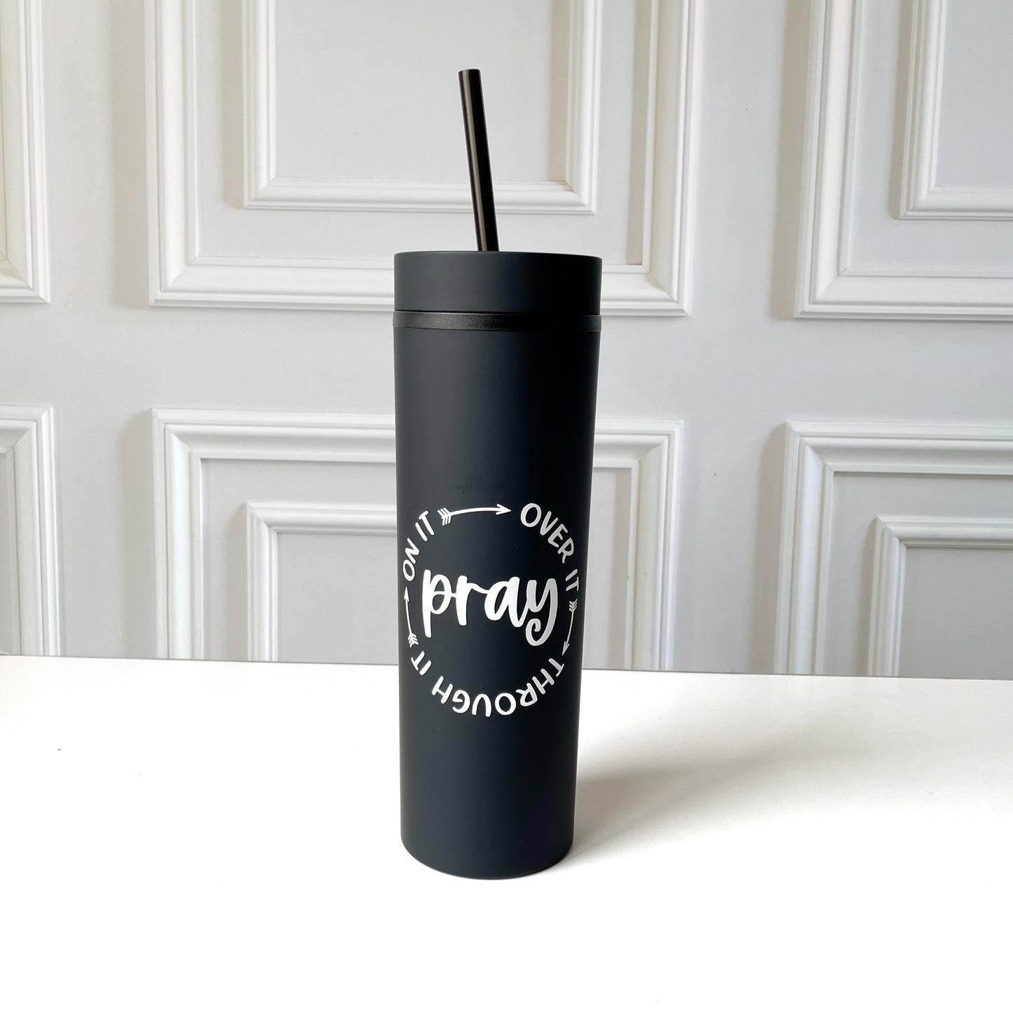Tumbler Pray Negro