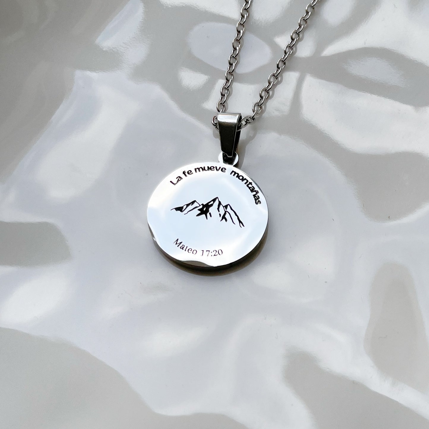 Collar Fe mueve montañas