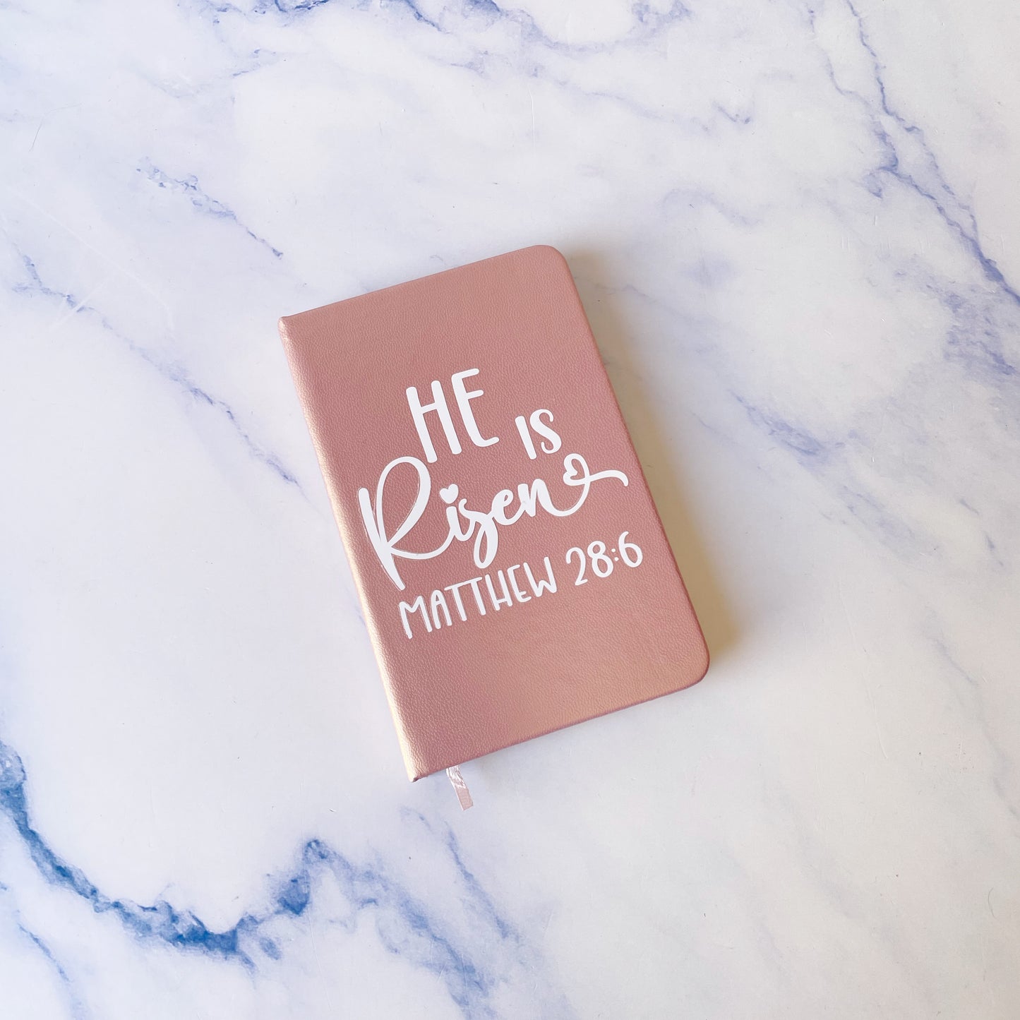 Notebook Biocuero He is Risen rosado