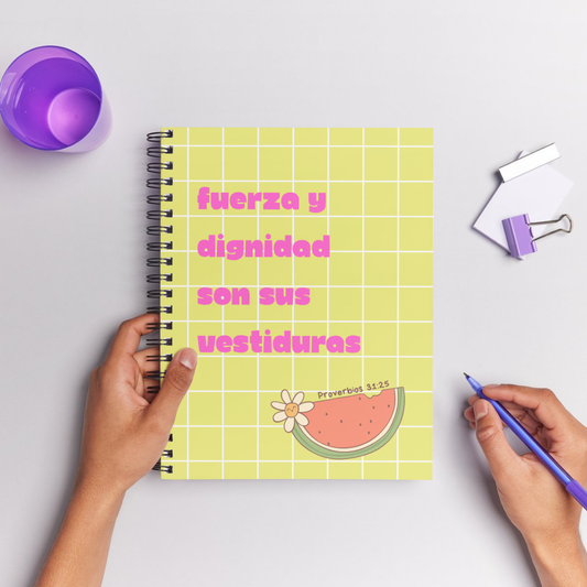 Notebook fuerza y dignidad