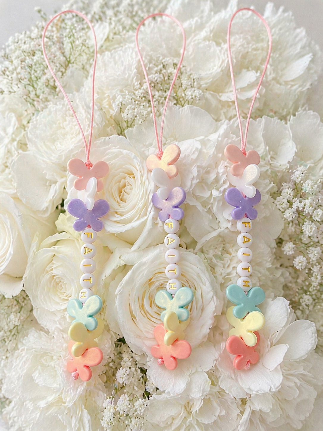 Colgador Faith Mariposas Pastel
