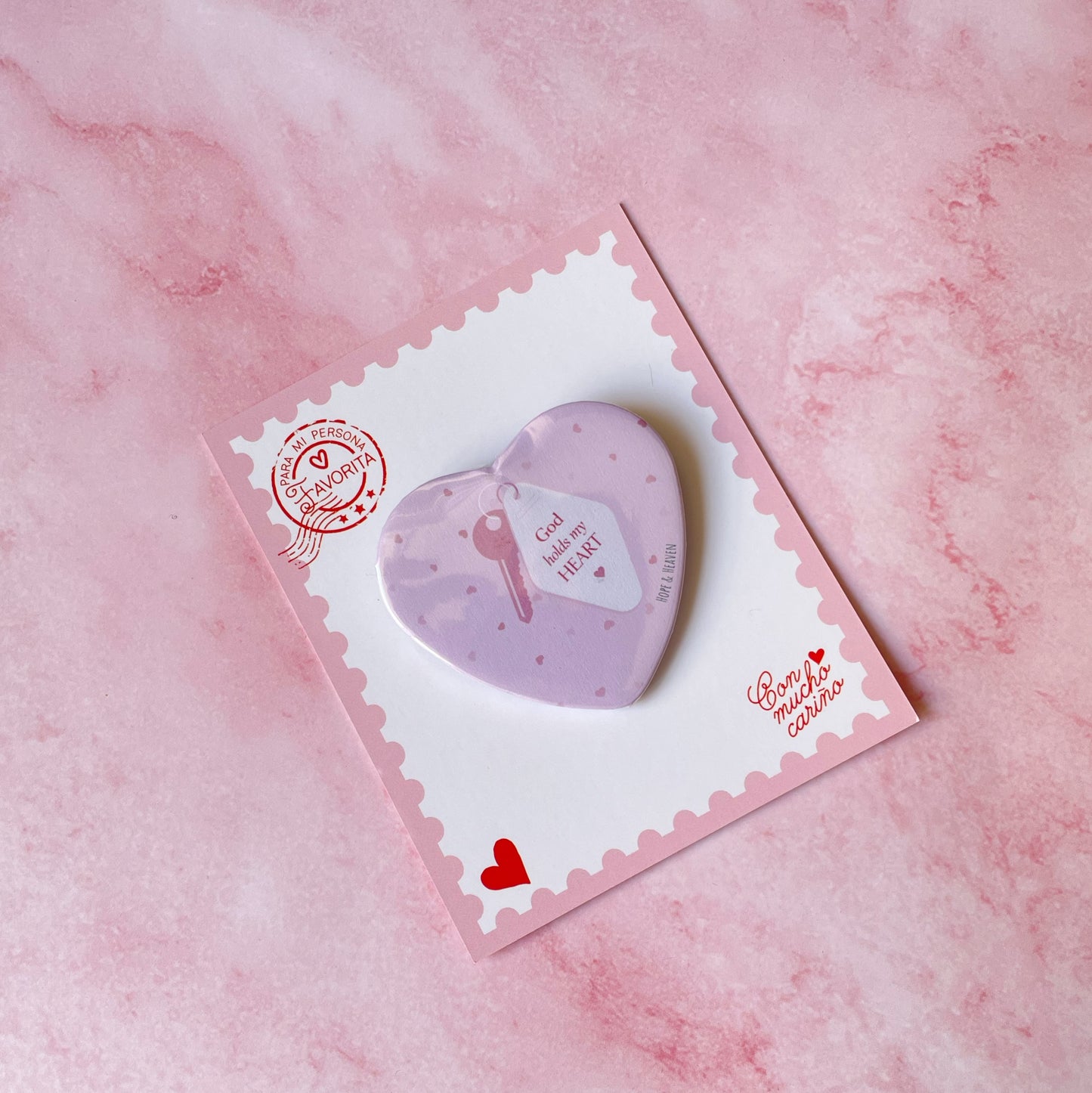 Pin Corazón God Holds my Heart